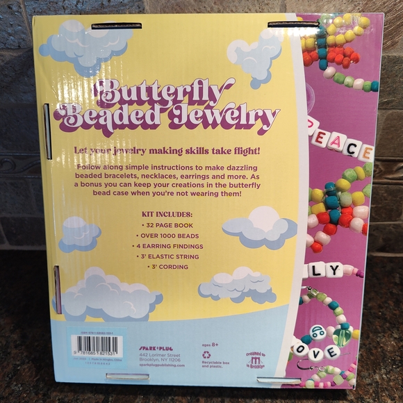 NWT Butterfly Beaded Jewelry Kit, Ages 8+ - Picture 3 of 4